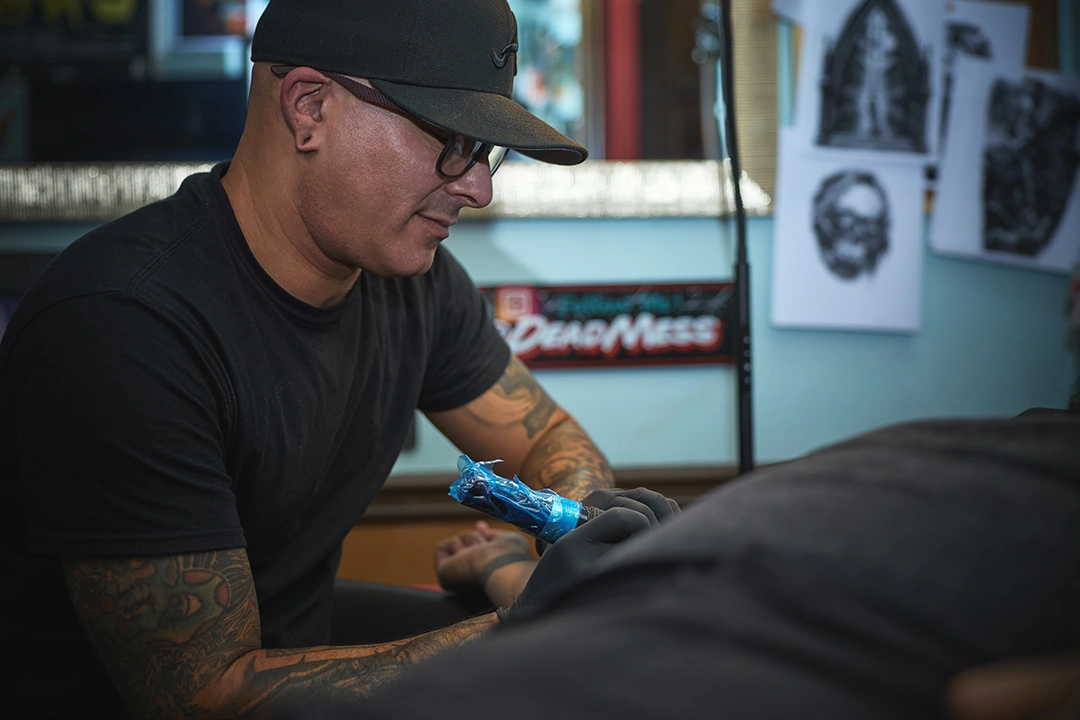 Ink & Dagger Tattoo photograph by Kevin Blackwell (3 of 25)
